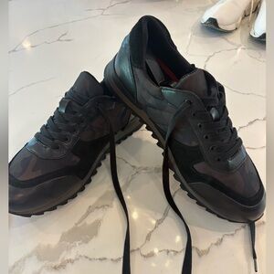 DKNY Stylish Black Camouflage Men's Sneakers